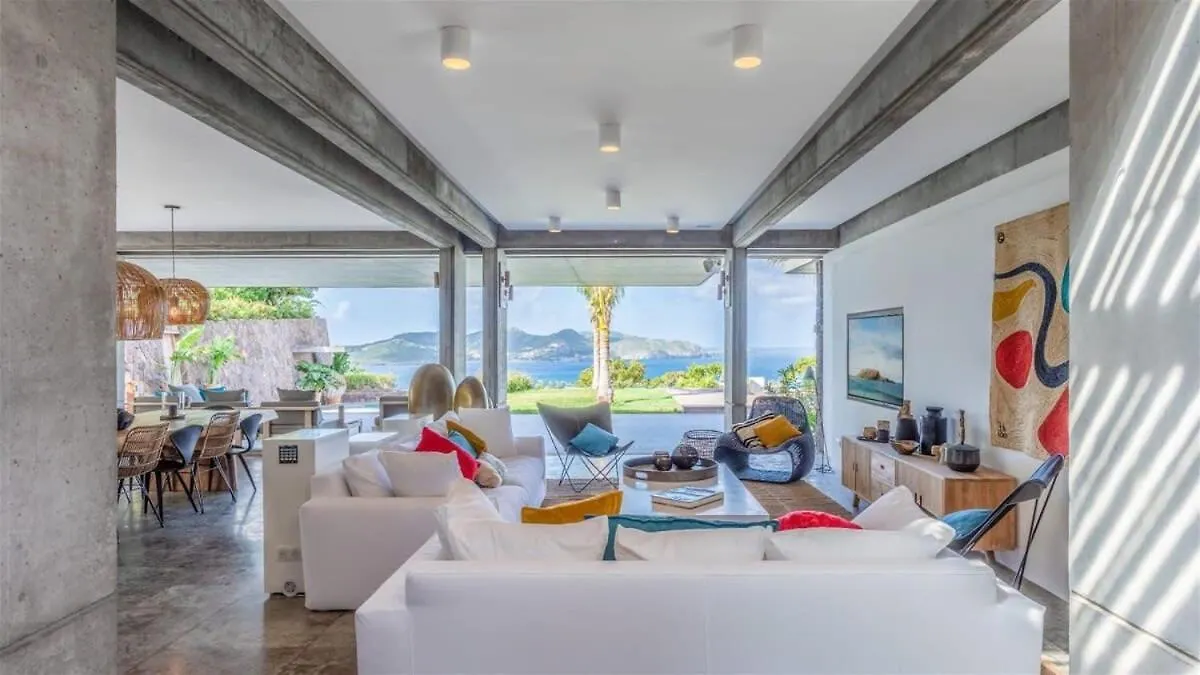 Pointe Milou Exceptional Villa Close To Lorient Beach  Pointe Milou